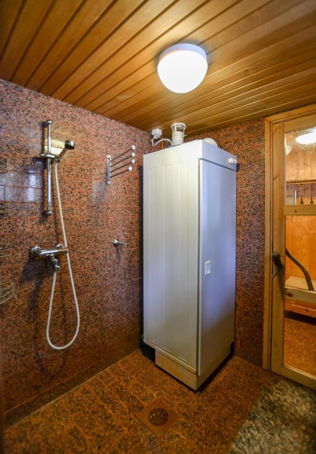 宜拉施拉小屋 Äkäslompolo 外观 照片